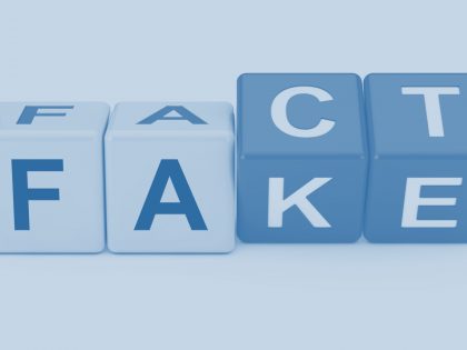Ψευδείς ή παραπλανητικές δηλώσεις προς το κοινό